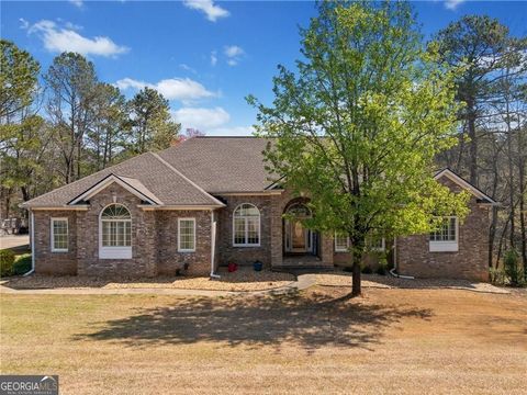 19 Spring Lake TRL NE White GA 30184