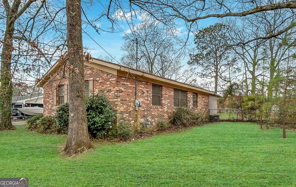 Photo of 333 Clairmont Drive, Warner Robins, GA 31088 (MLS # 10697681)