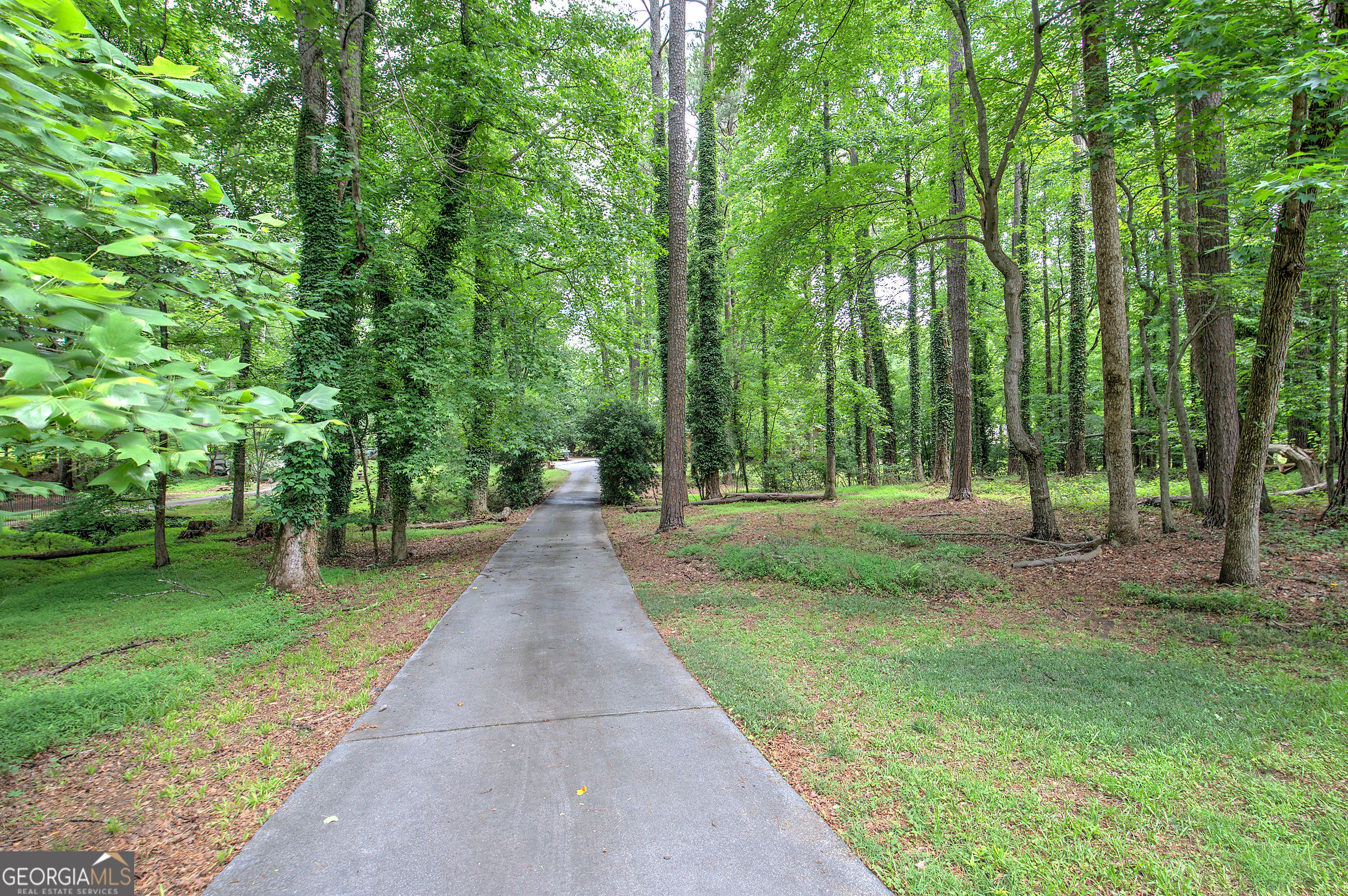 2316 Cross Creek DR SW