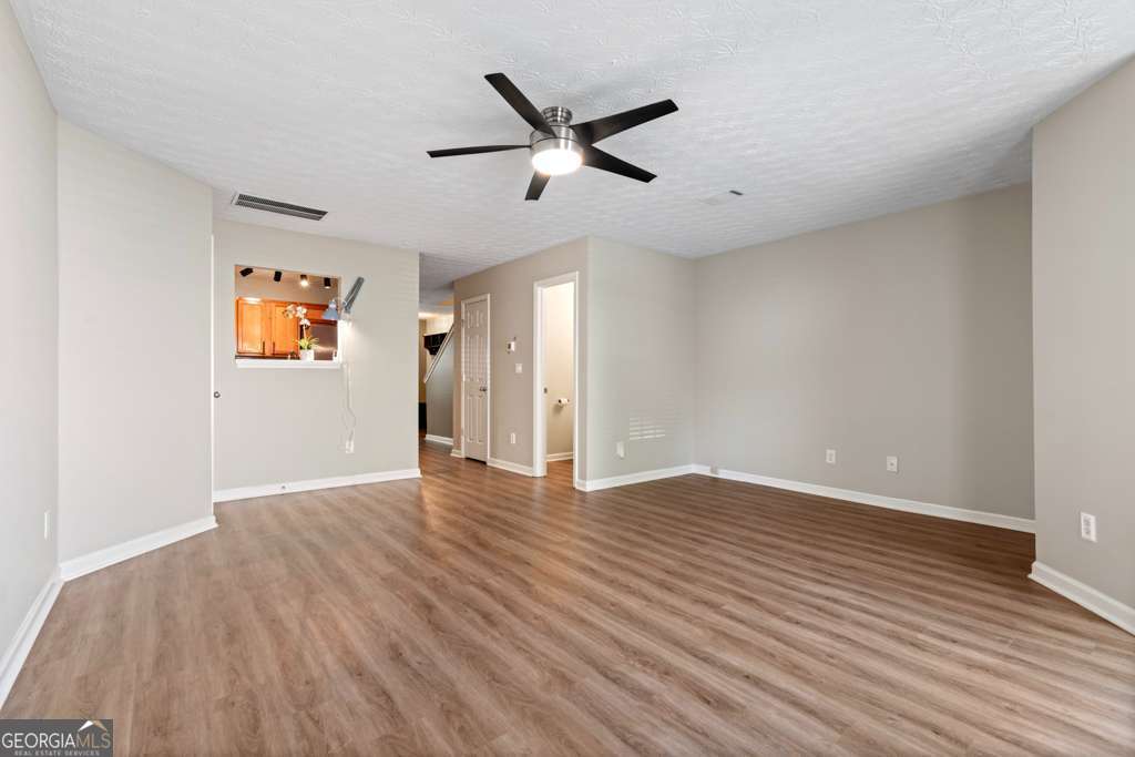 Vining Crest - Residential