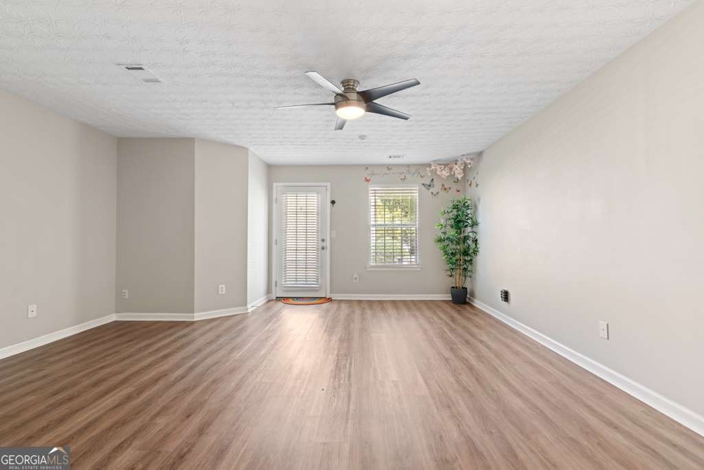 Vining Crest - Residential