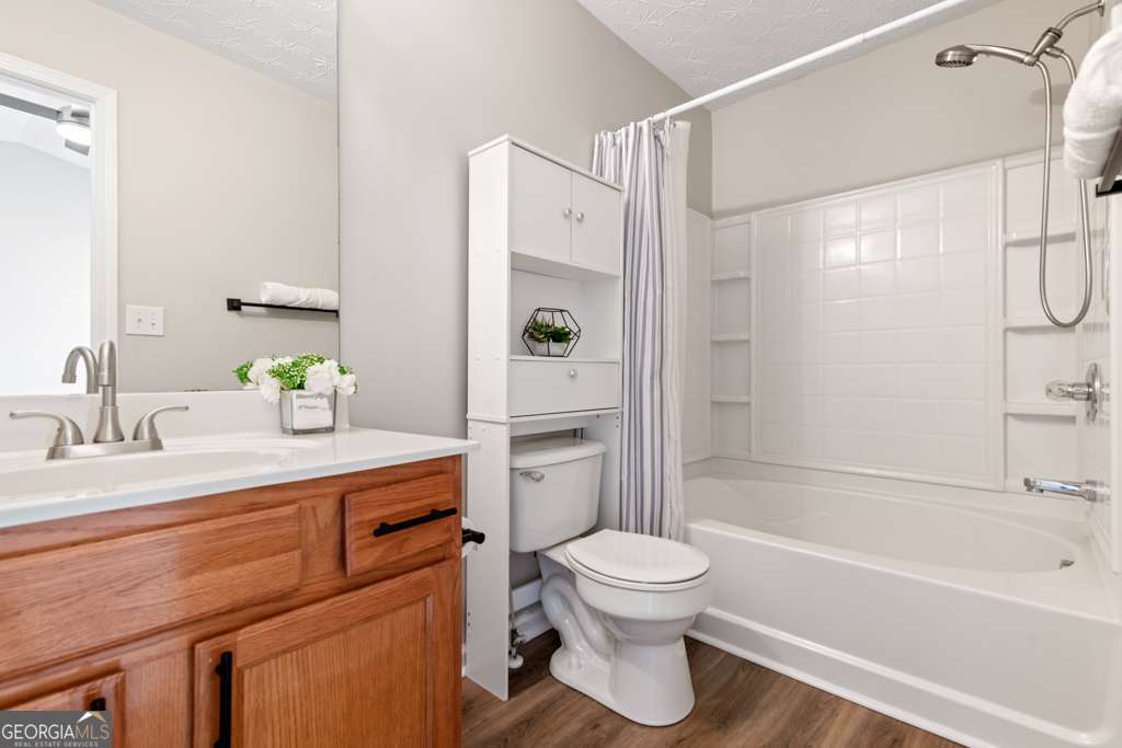 Vining Crest - Residential