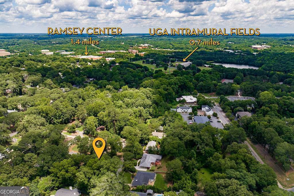 175 Pinecrest CT