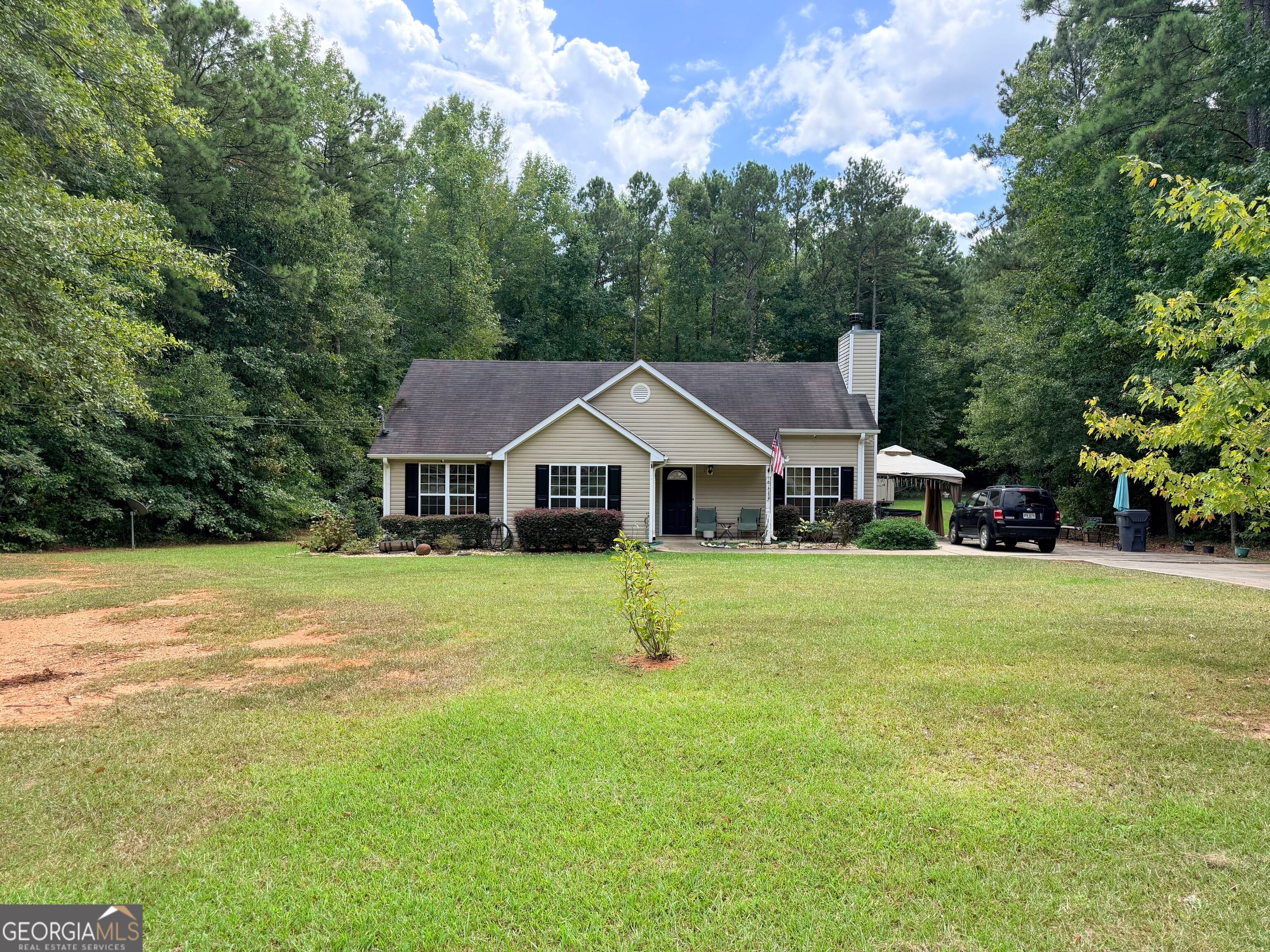 334 Evans RD