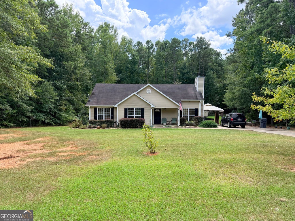 Photo of 334 Evans Road, Milner, GA 30257 (MLS # 10845001)