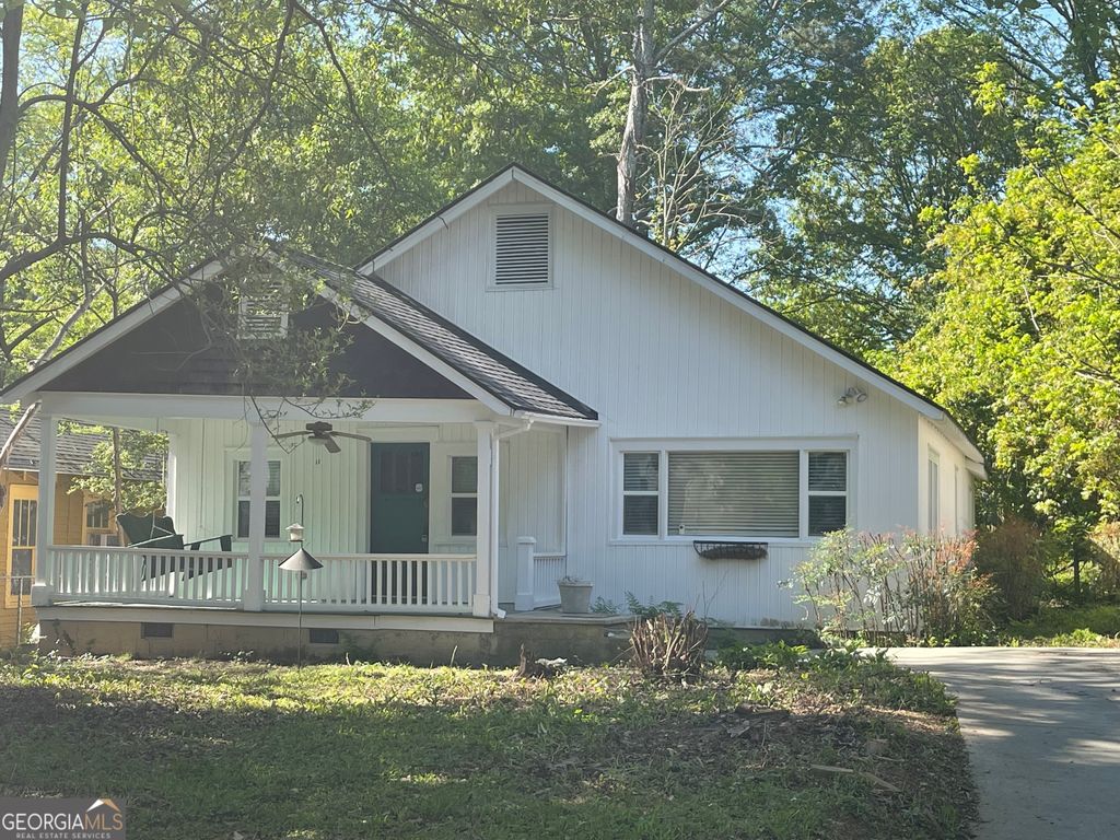 Photo of 1750 Linwood Avenue, East Point, GA 30344 (MLS # 10723082)