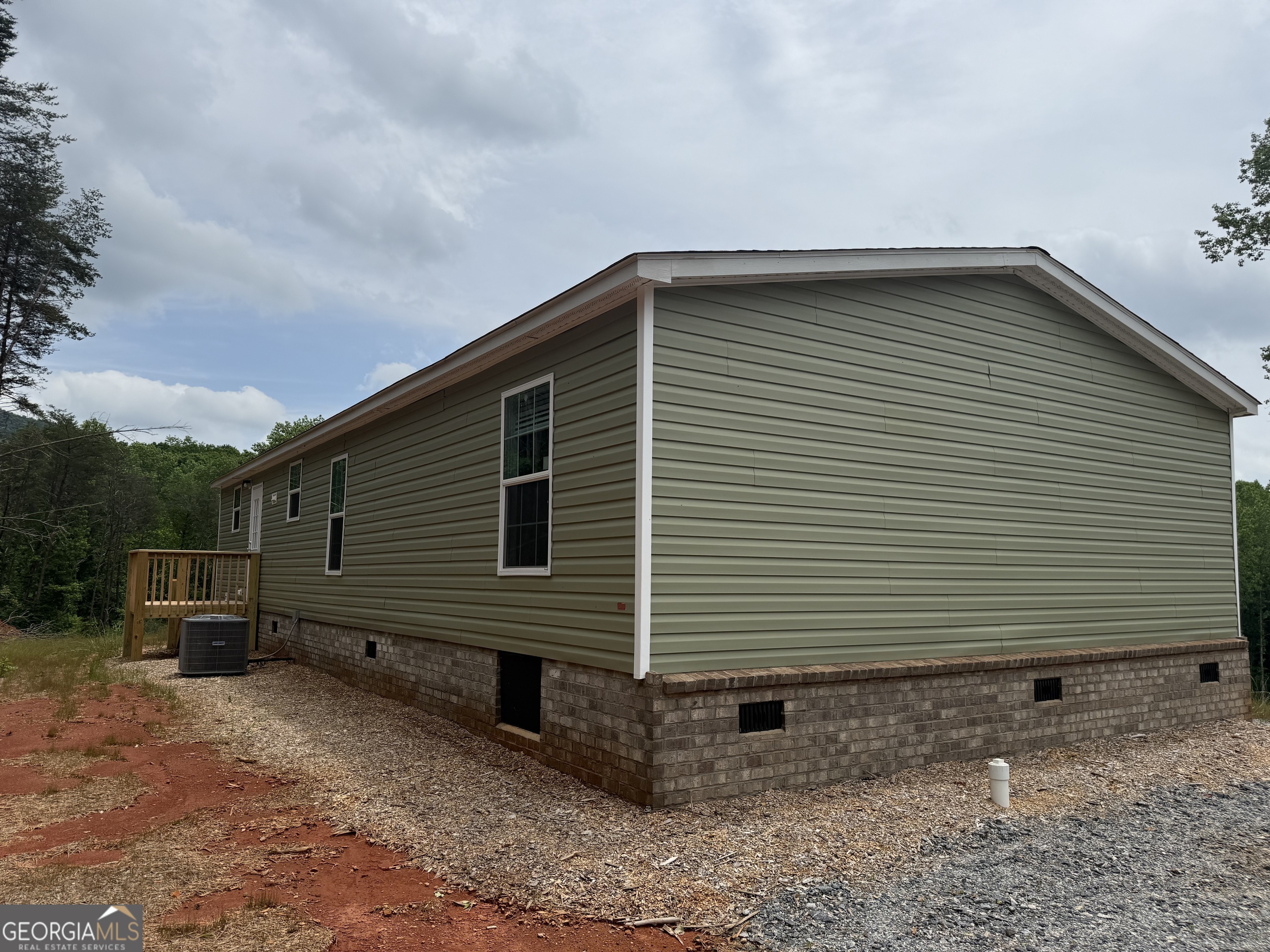 132 Wauka Mountain RD