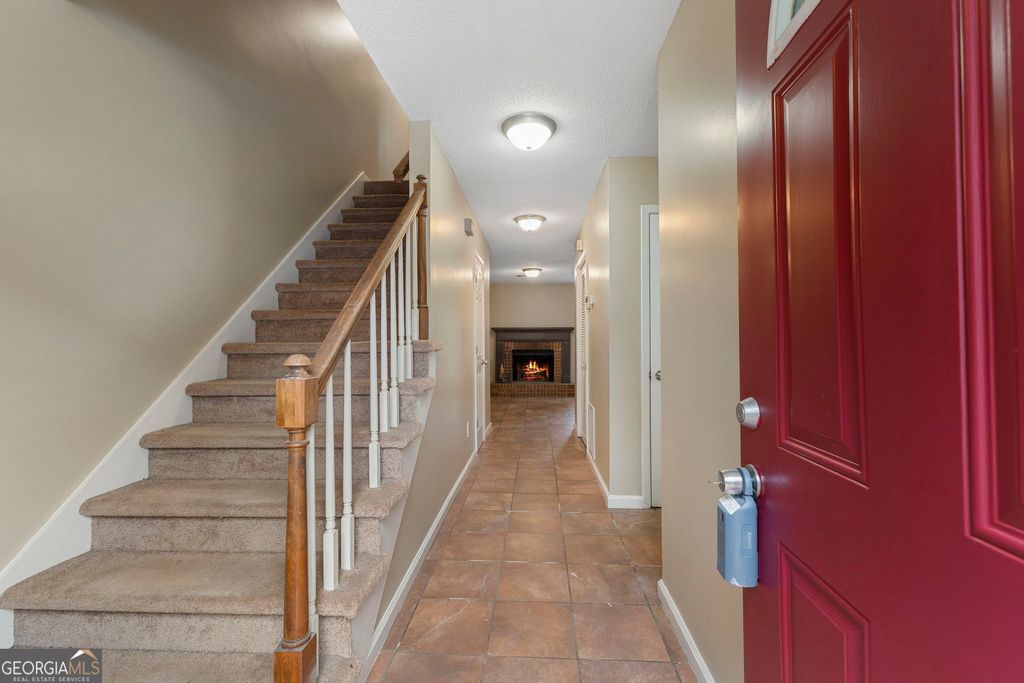 Photo of 4847 Jenny Drive, Acworth, GA 30101 (MLS # 10773232)