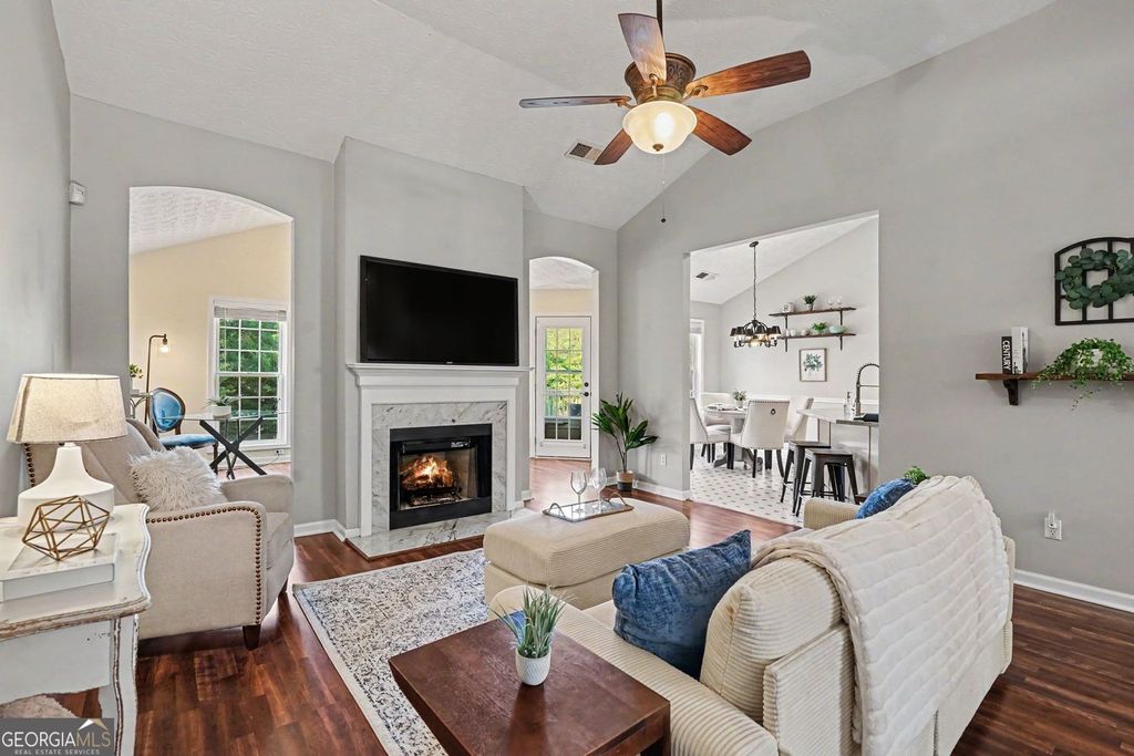 Photo of 1621 Cregon Court, Lawrenceville, GA 30043 (MLS # 10800595)