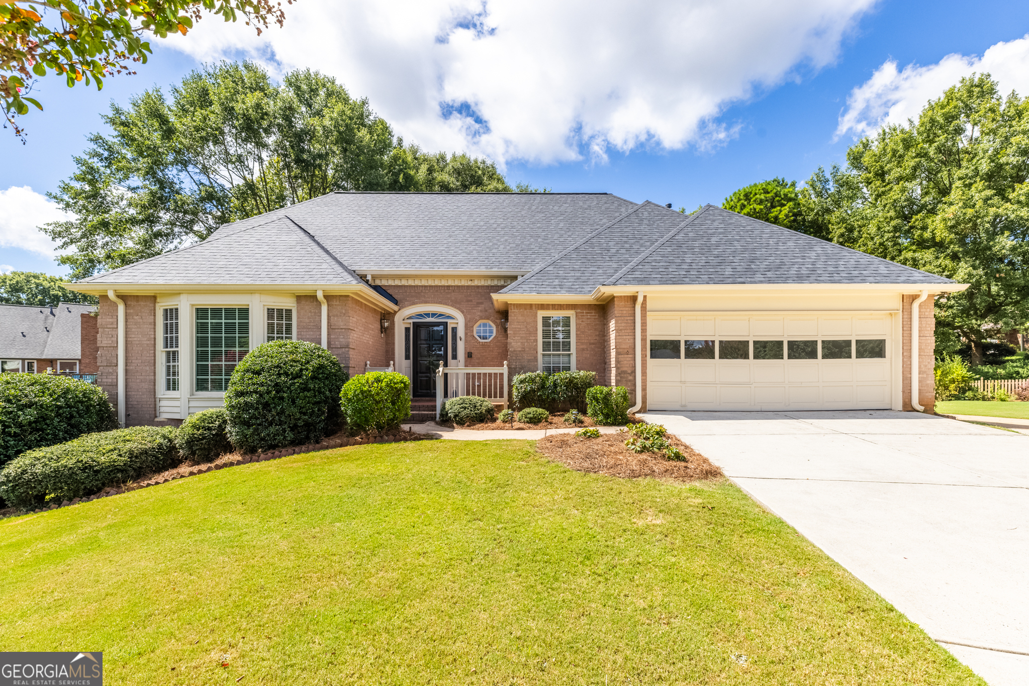 215 Stepping Stone DR