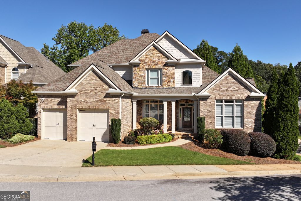 Photo of 405 Forrest Lane, Gainesville, GA 30501 (MLS # 10661225)