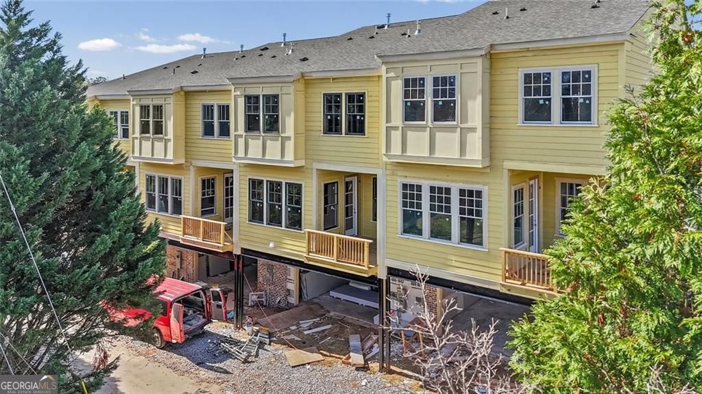 Senoia, Georgia 30276, United States, 3 Bedrooms Bedrooms, ,4 BathroomsBathrooms,Residential,Active,256890