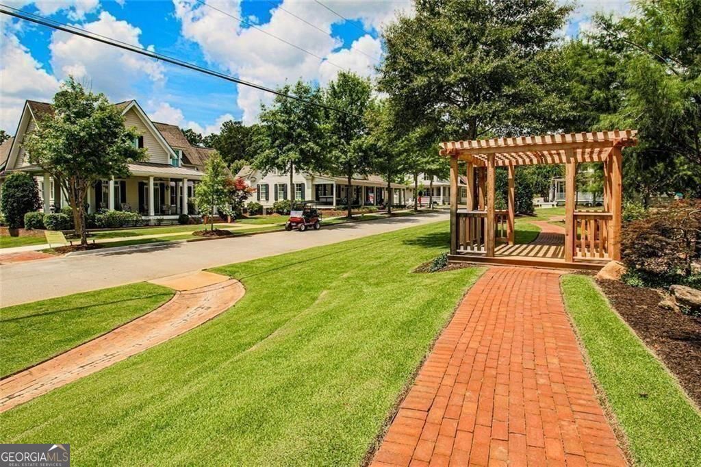 Senoia, Georgia 30276, United States, 3 Bedrooms Bedrooms, ,4 BathroomsBathrooms,Residential,Active,256890