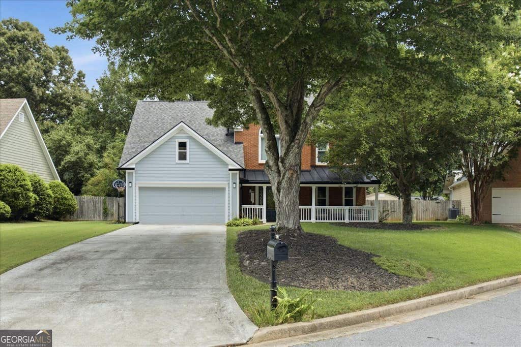 Photo of 11160 Brookhollow Trail, Johns Creek, GA 30022 (MLS # 10818639)
