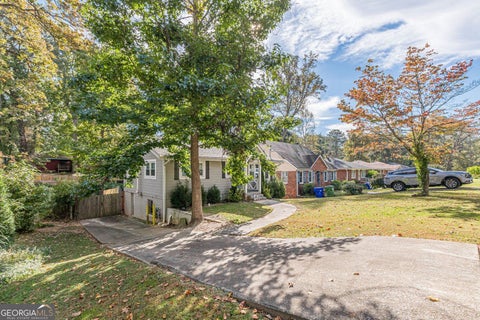 Photo of 664 Clover Street SW, Atlanta, GA 30310 (MLS # 10881249)
