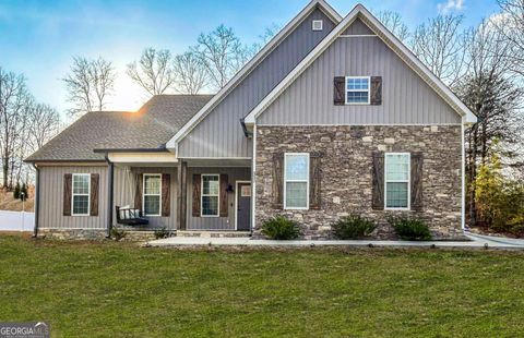 Photo of 117 Savannah Street SE, Calhoun, GA 30701 (MLS # 10697060)