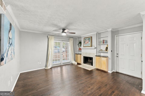 Photo of 1150 Collier Road NW #H10, Atlanta, GA 30318 (MLS # 10854372)