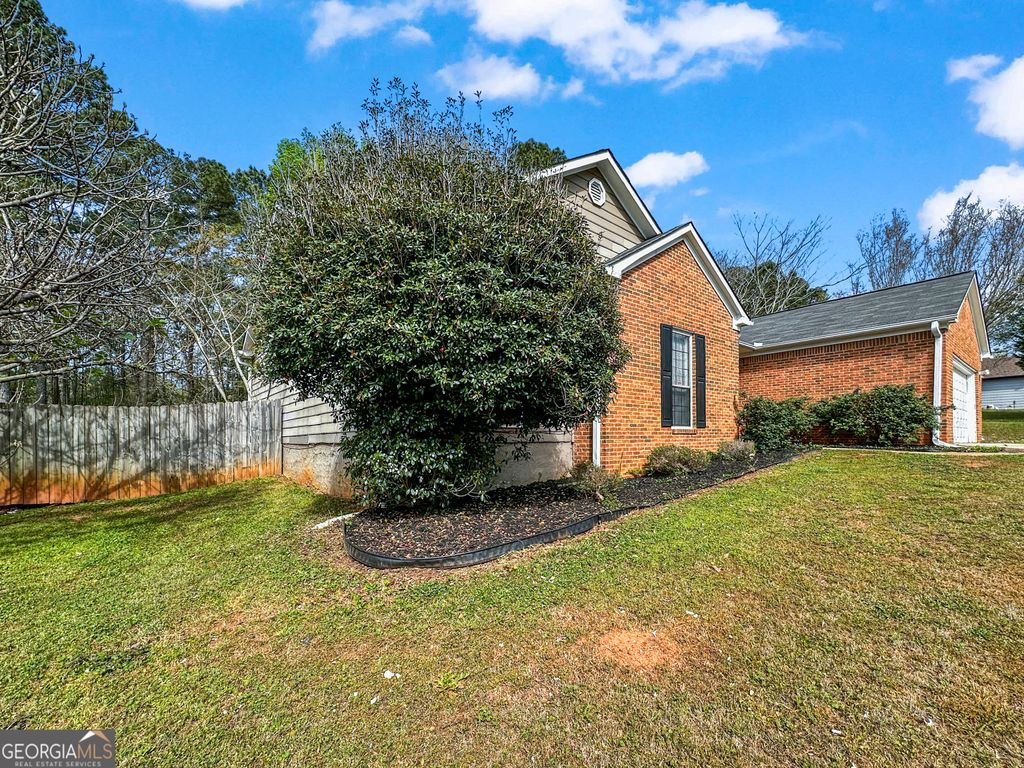 Photo of 11647 Matthews Trail, Hampton, GA 30228 (MLS # 10731683)