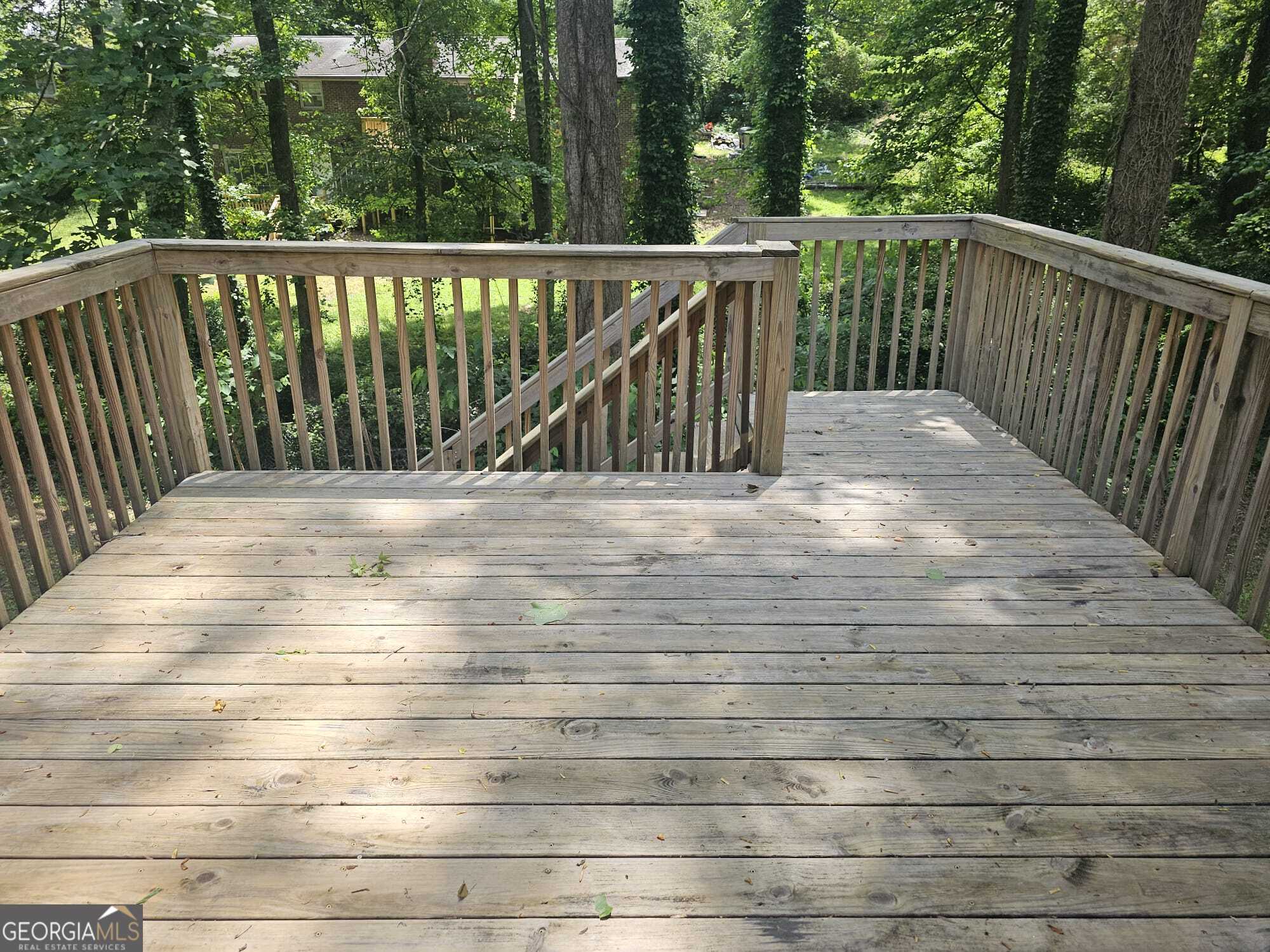 FAVORWOOD - Residential
