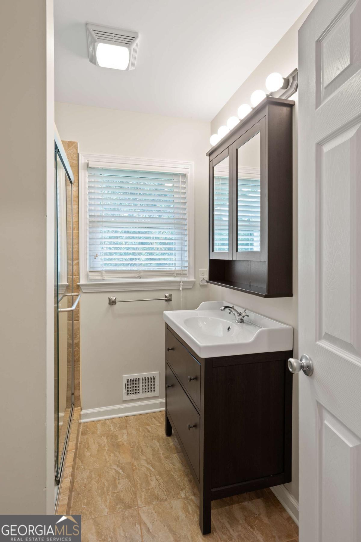 Athens, Georgia 30606, United States, 3 Bedrooms Bedrooms, ,3 BathroomsBathrooms,Residential,Active,134377