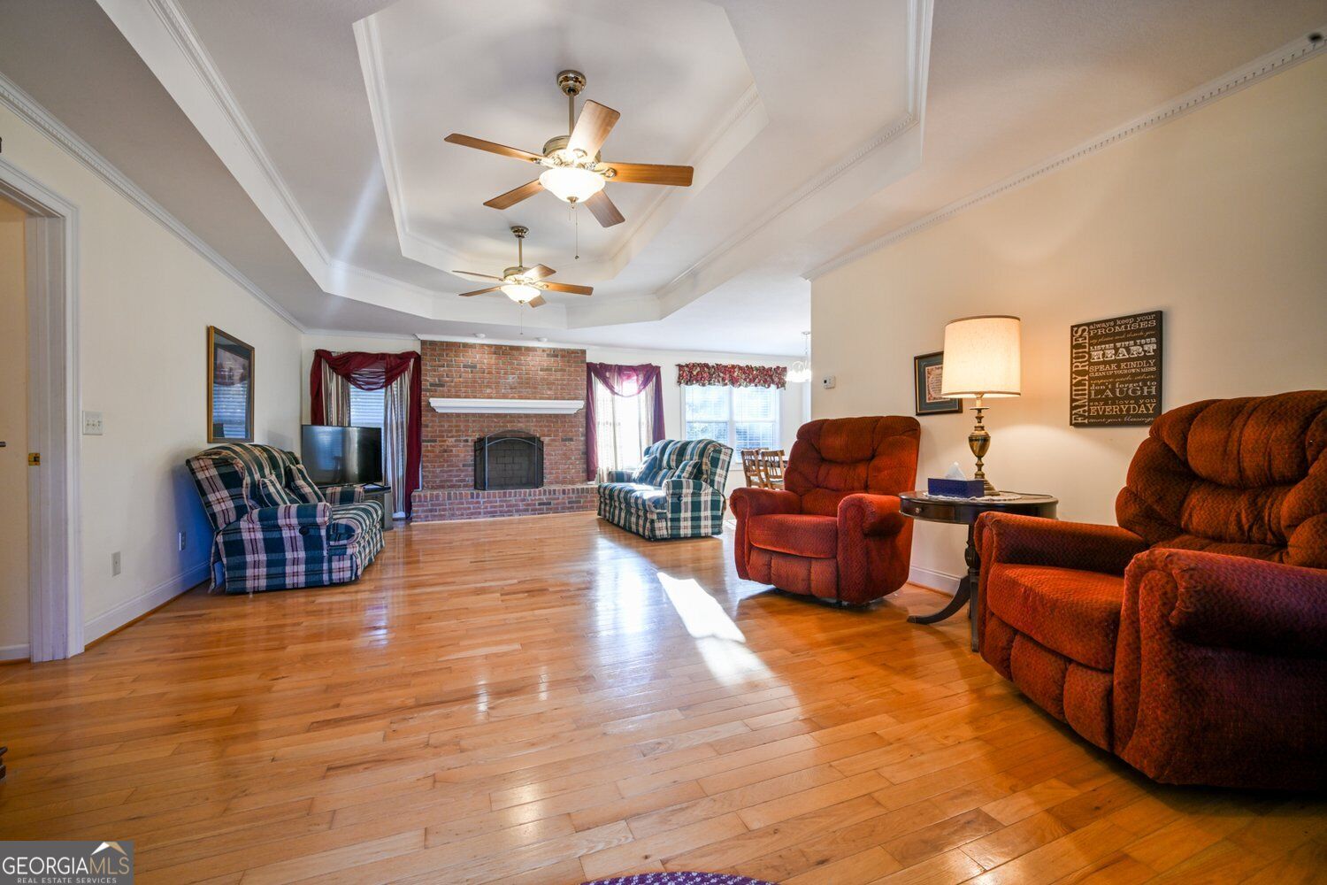 4330 Damascus RD