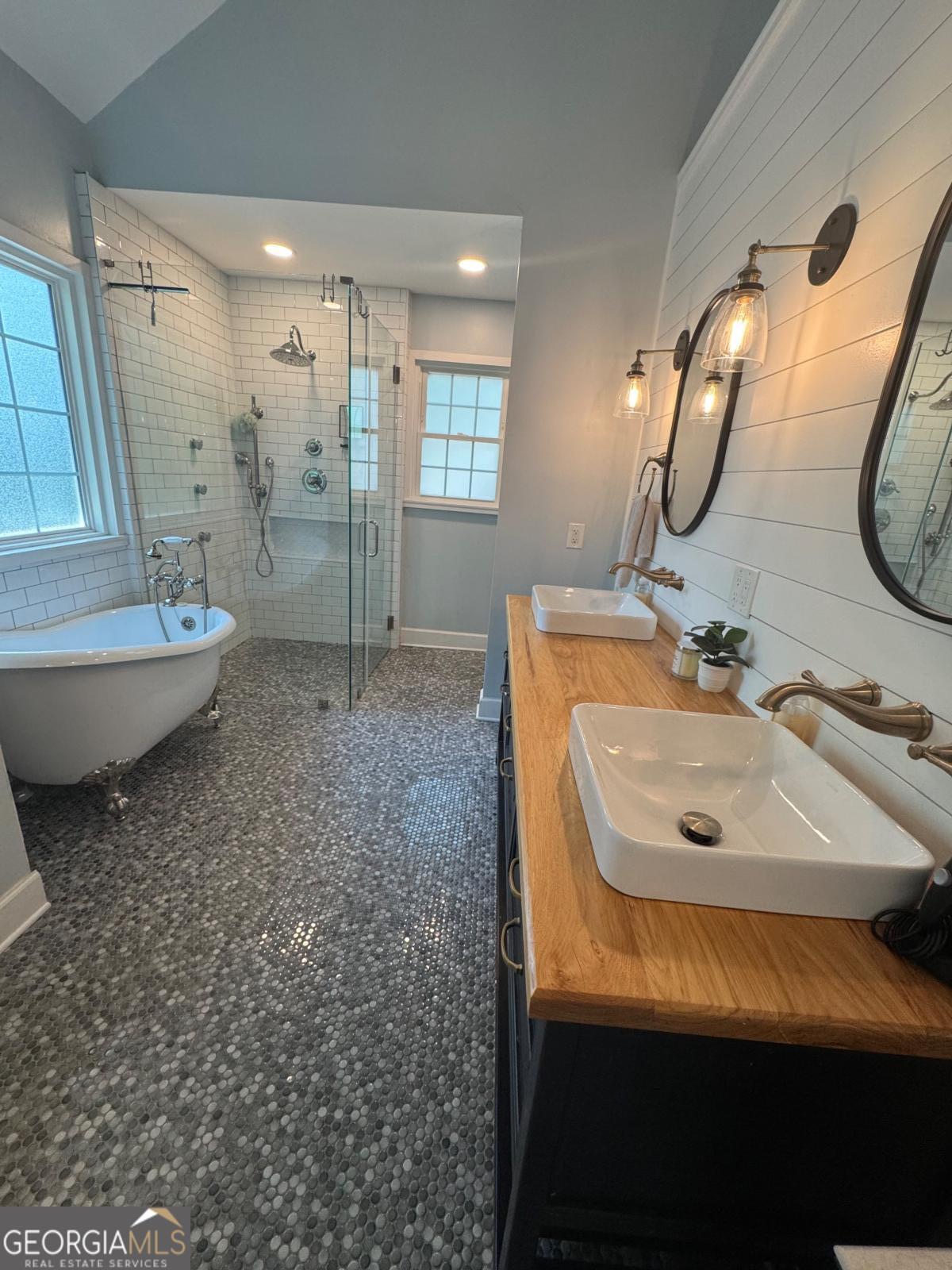 Longford - Residential