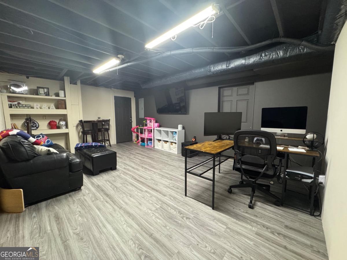 Longford - Residential