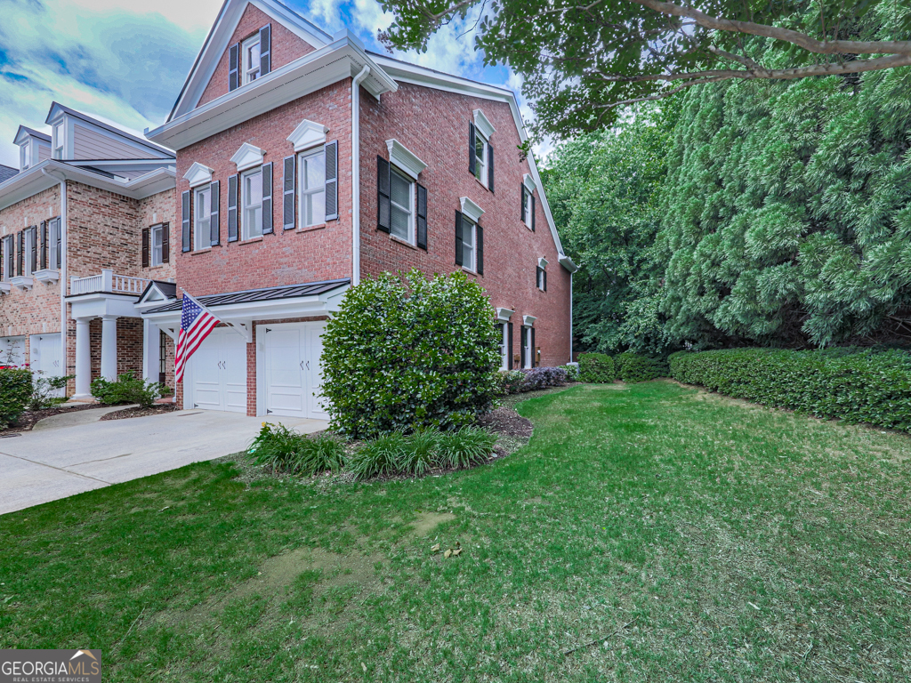 5605 Waters Edge TRL