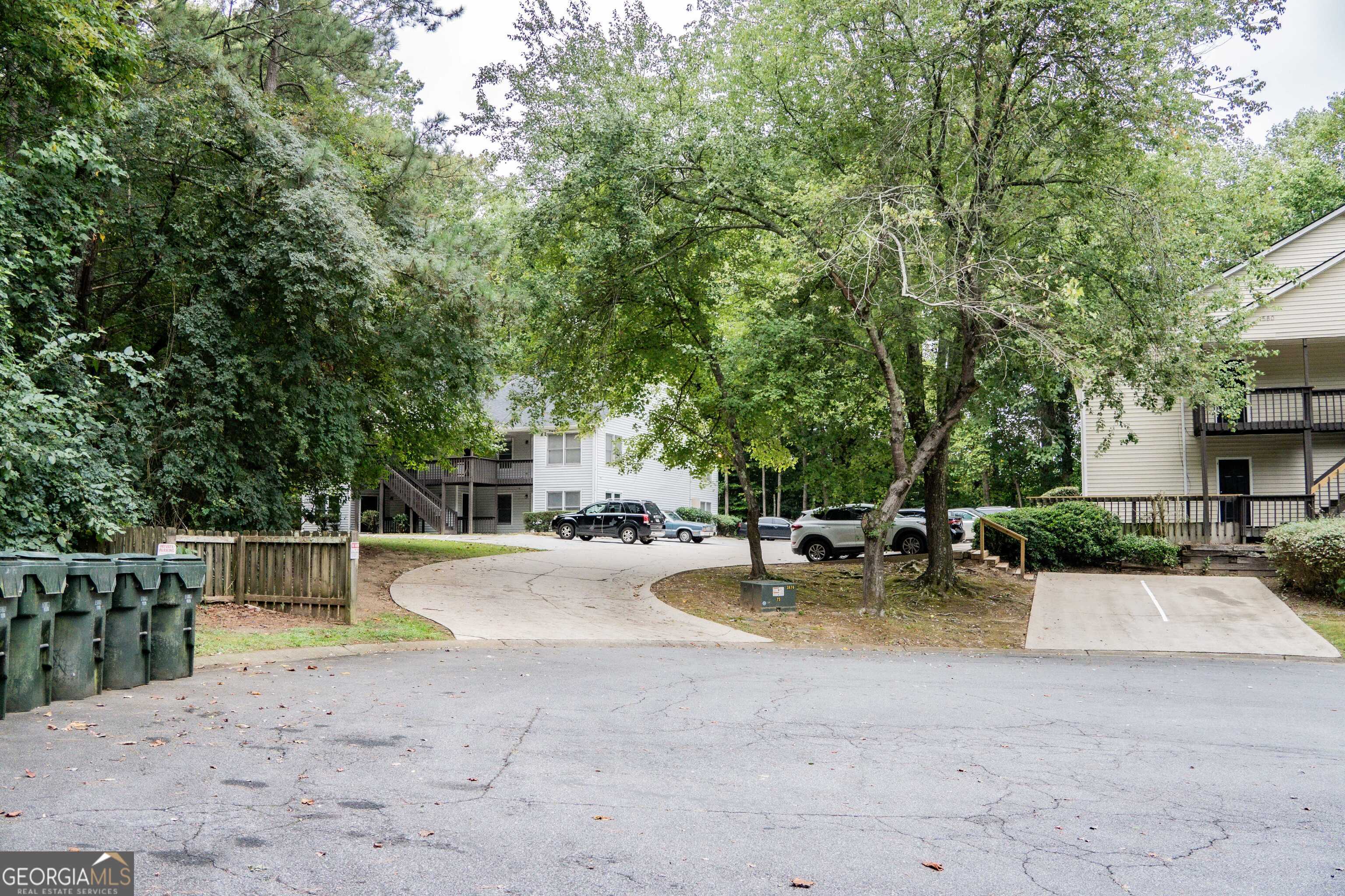Oakpointe - Residential Lease