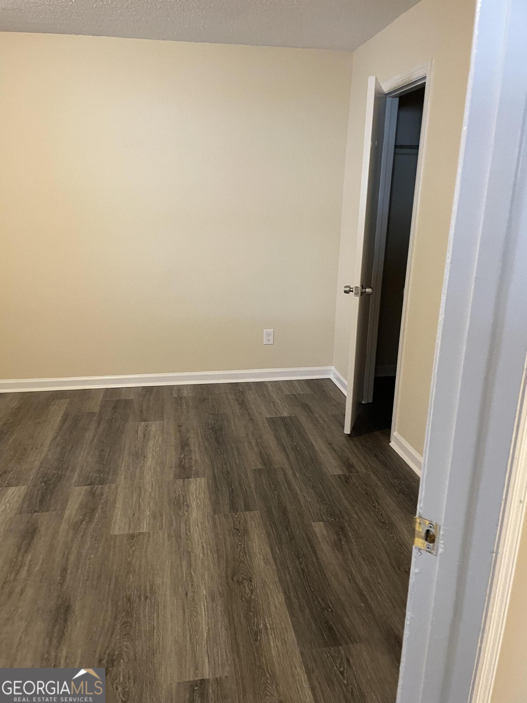 Oakpointe - Residential Lease