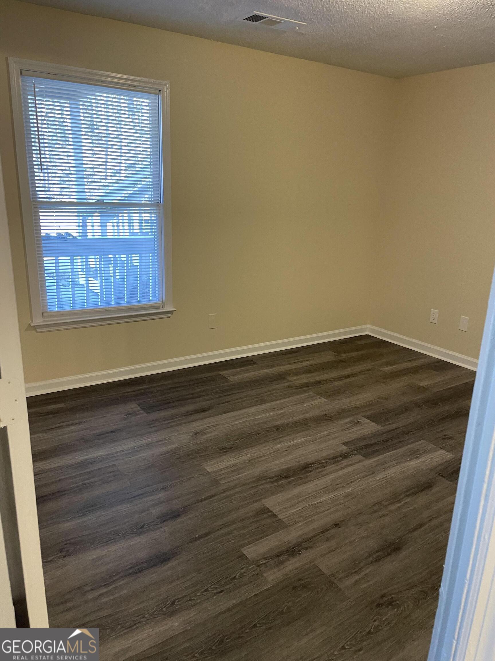 Oakpointe - Residential Lease
