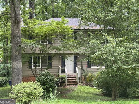 372 Nalley DR Stone Mountain GA 30087