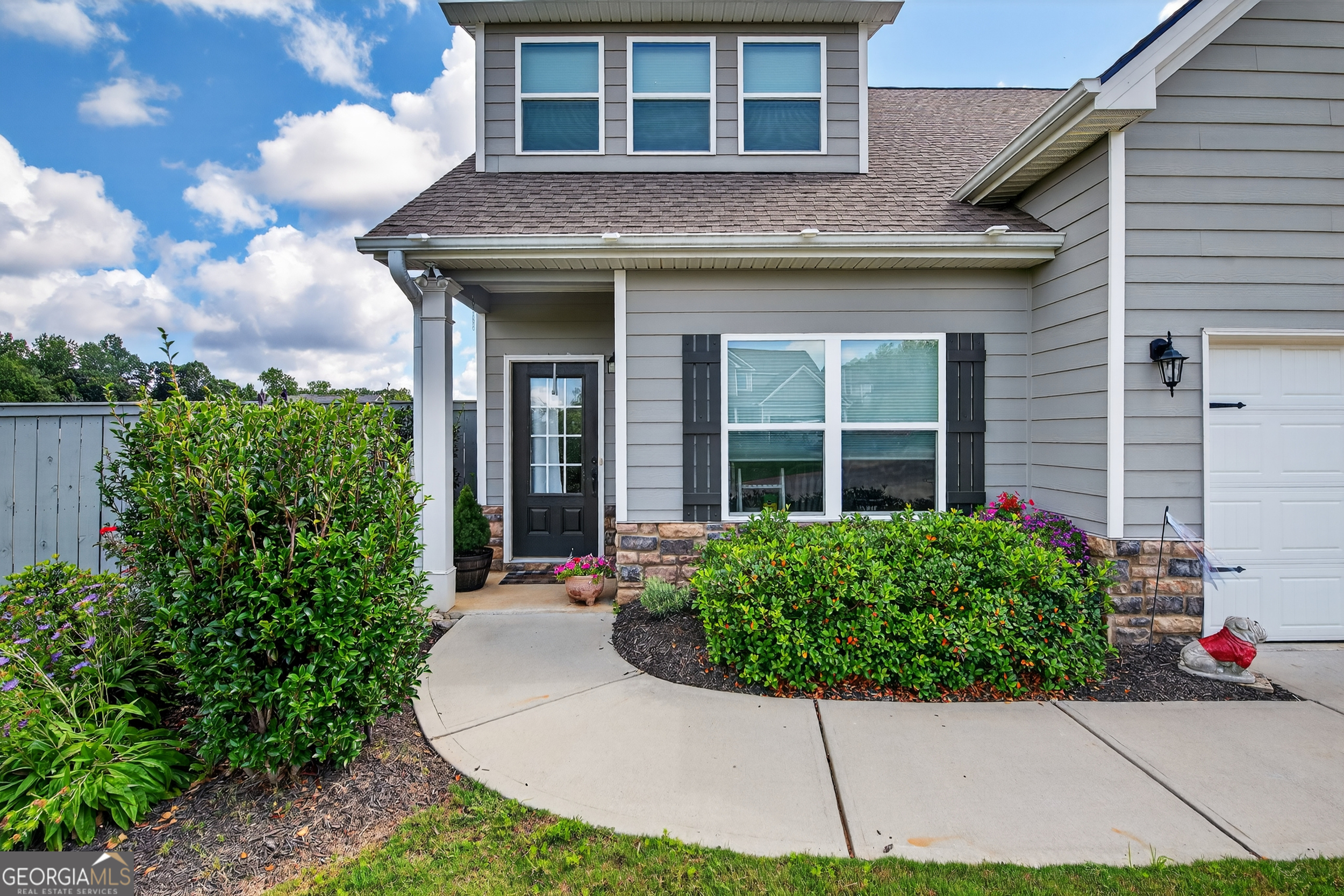 824 Winscape LN