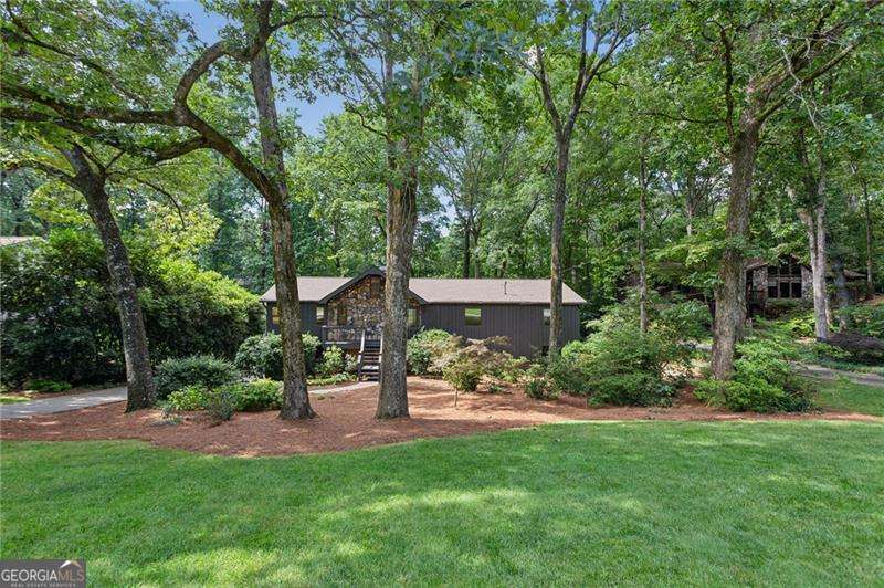 3640 Shelby LN