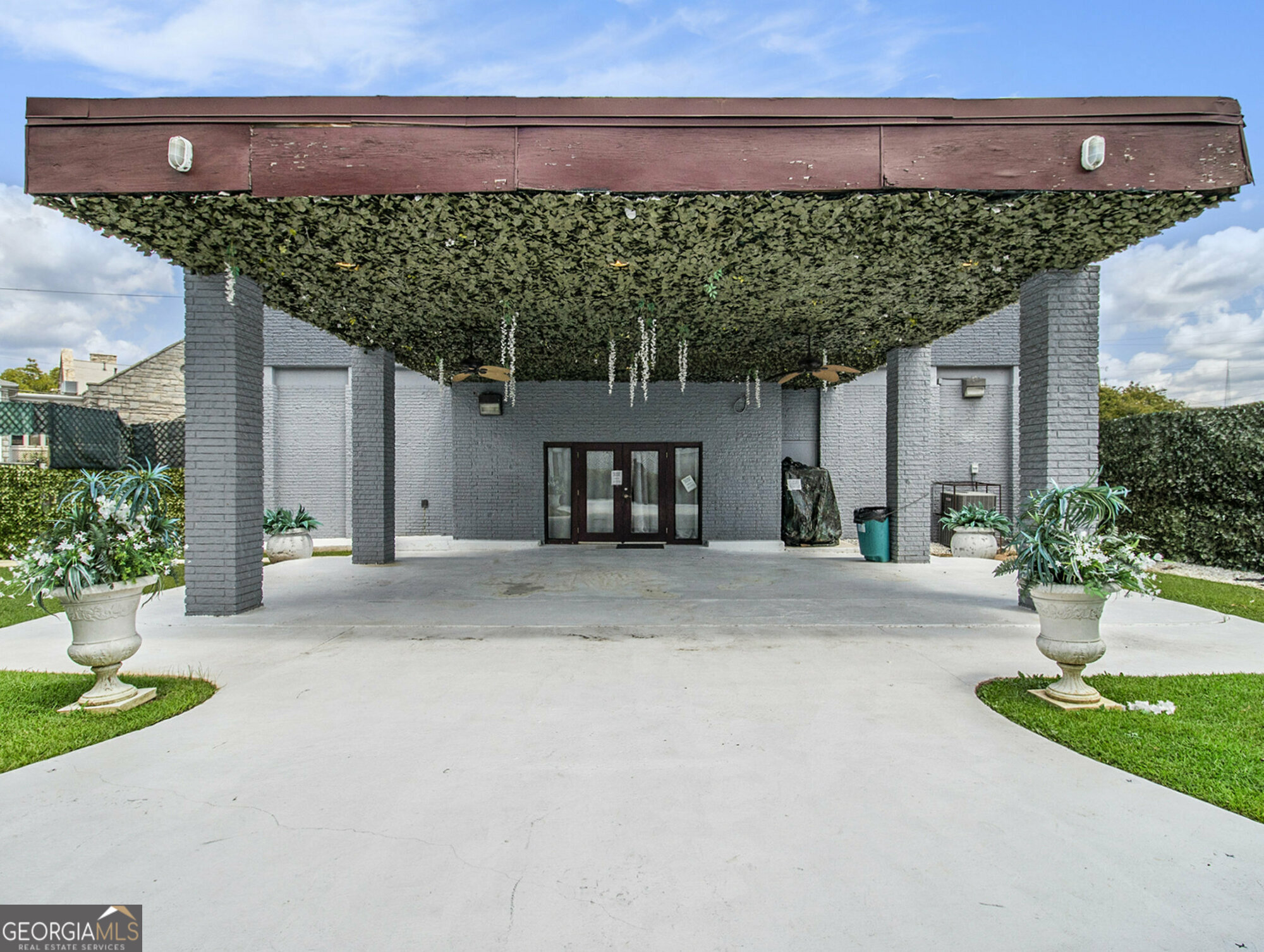 3113 Stone Mountain ST