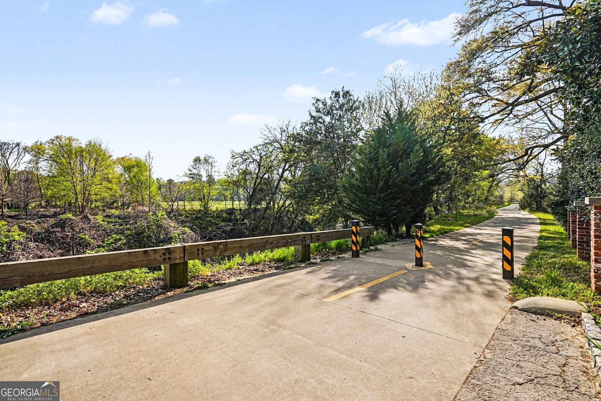 21 Peachtree Memorial DR NW 8A