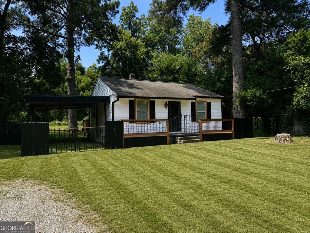 Photo of 2782 Alden Street, Macon, GA 31206 (MLS # 10803639)