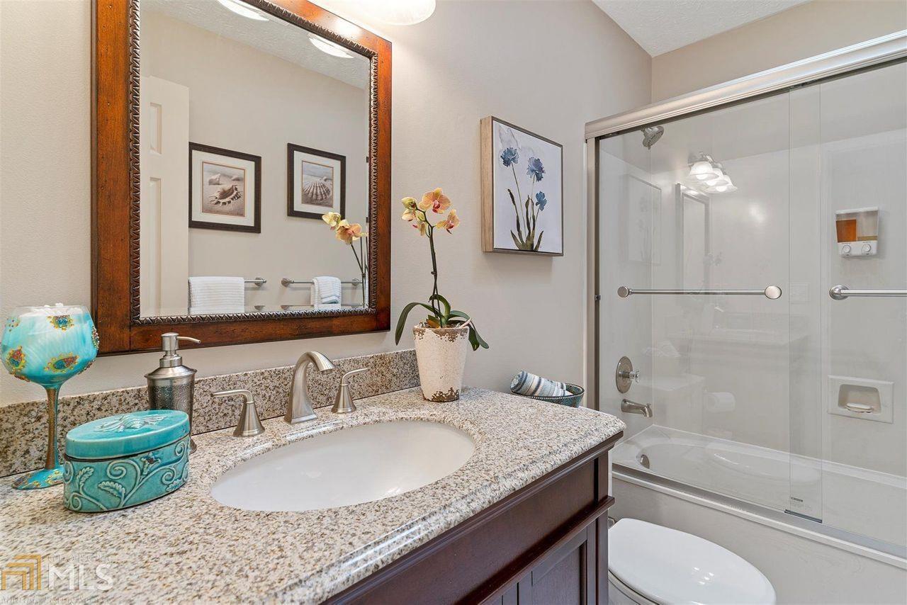 Post Oak Village - Residential