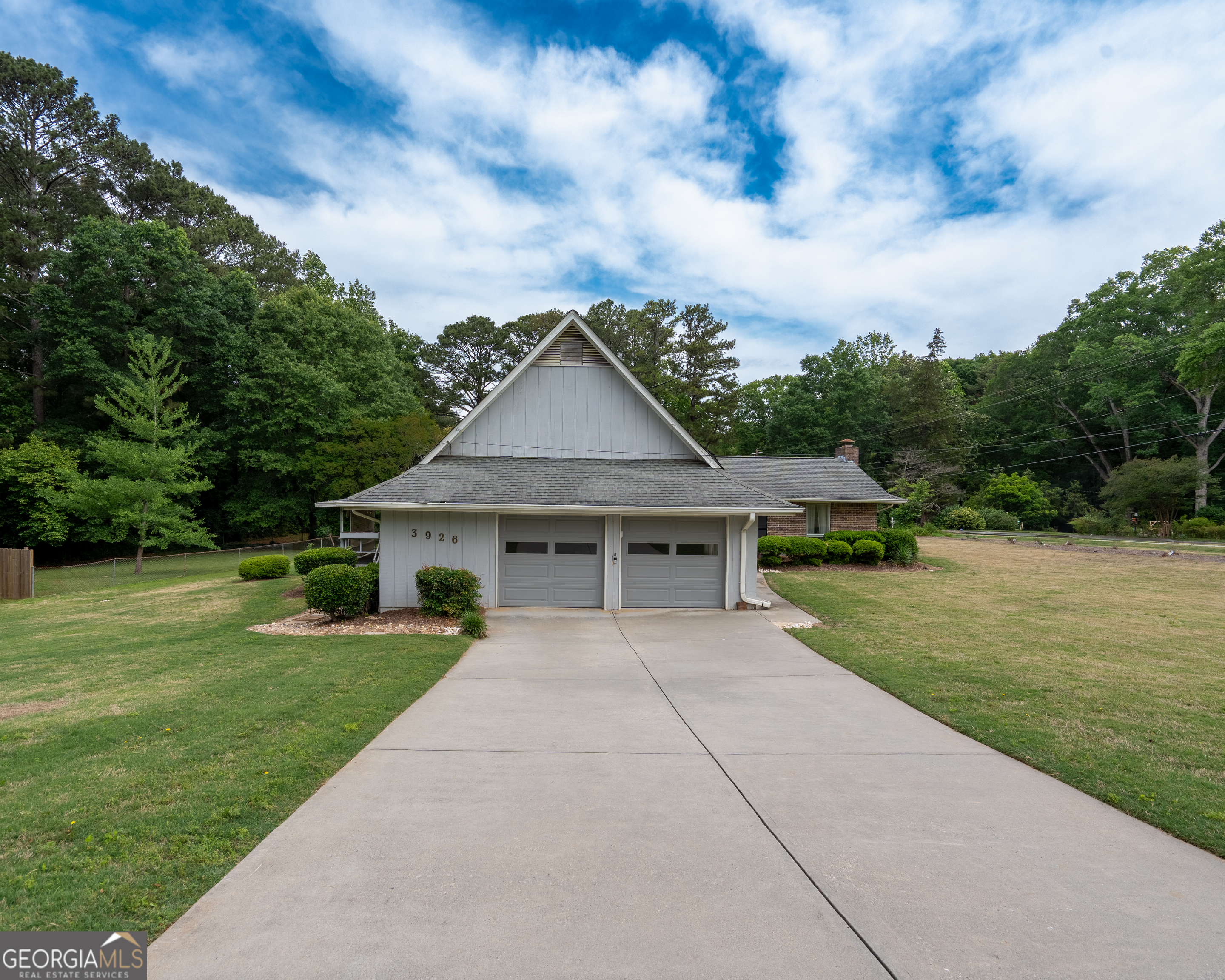 3926 Cardinal DR