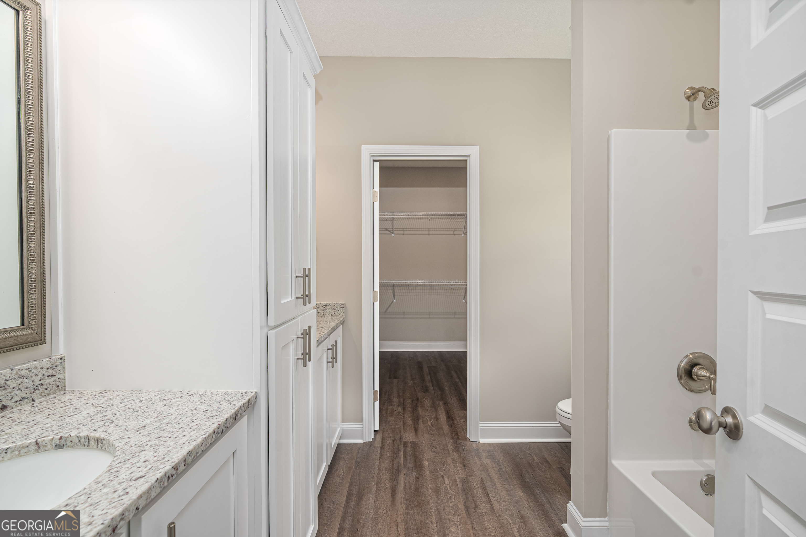 135 Avalon TRCE LOT 18