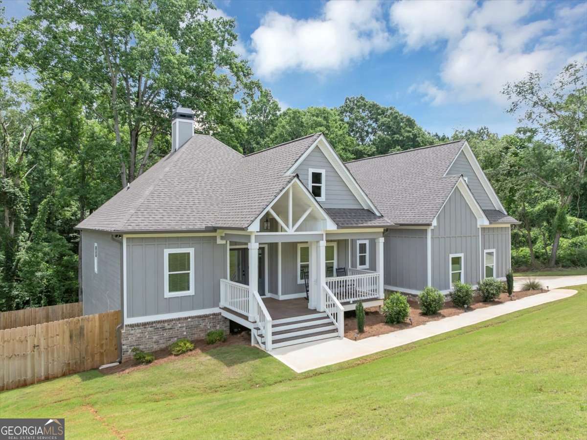 1021 Windsor Creek DR