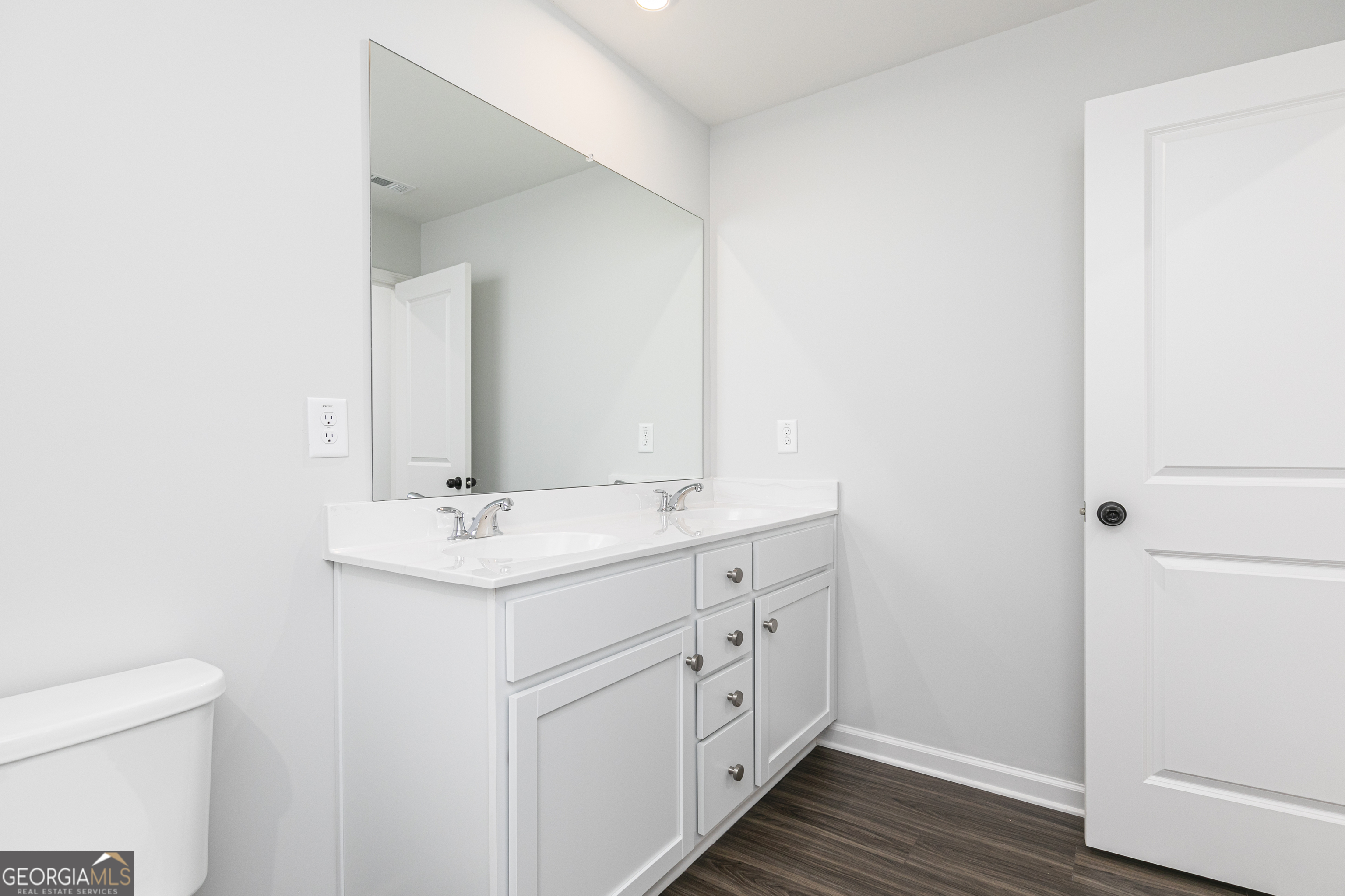 River Oaks - Residential