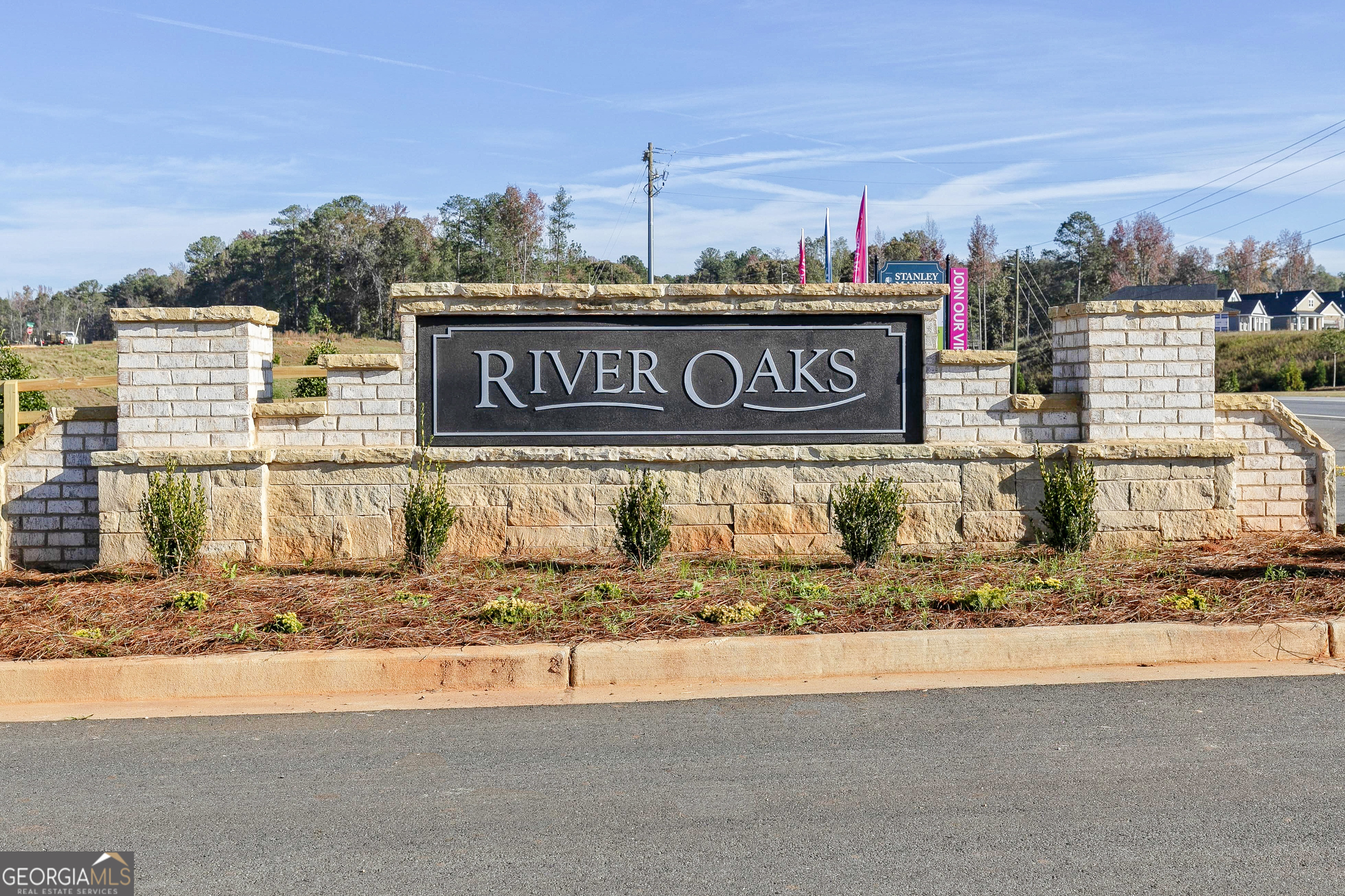 River Oaks - Residential