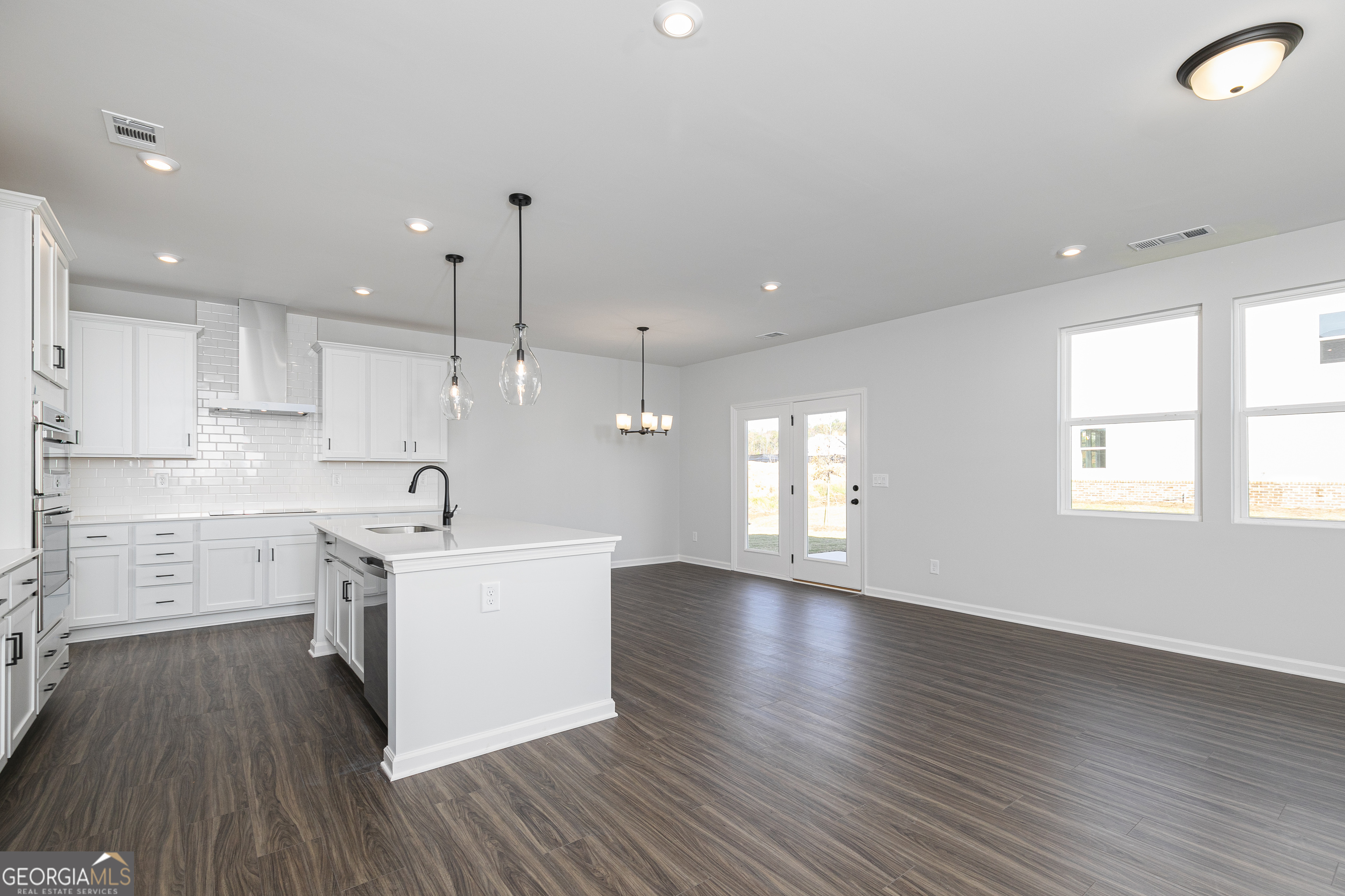 River Oaks - Residential