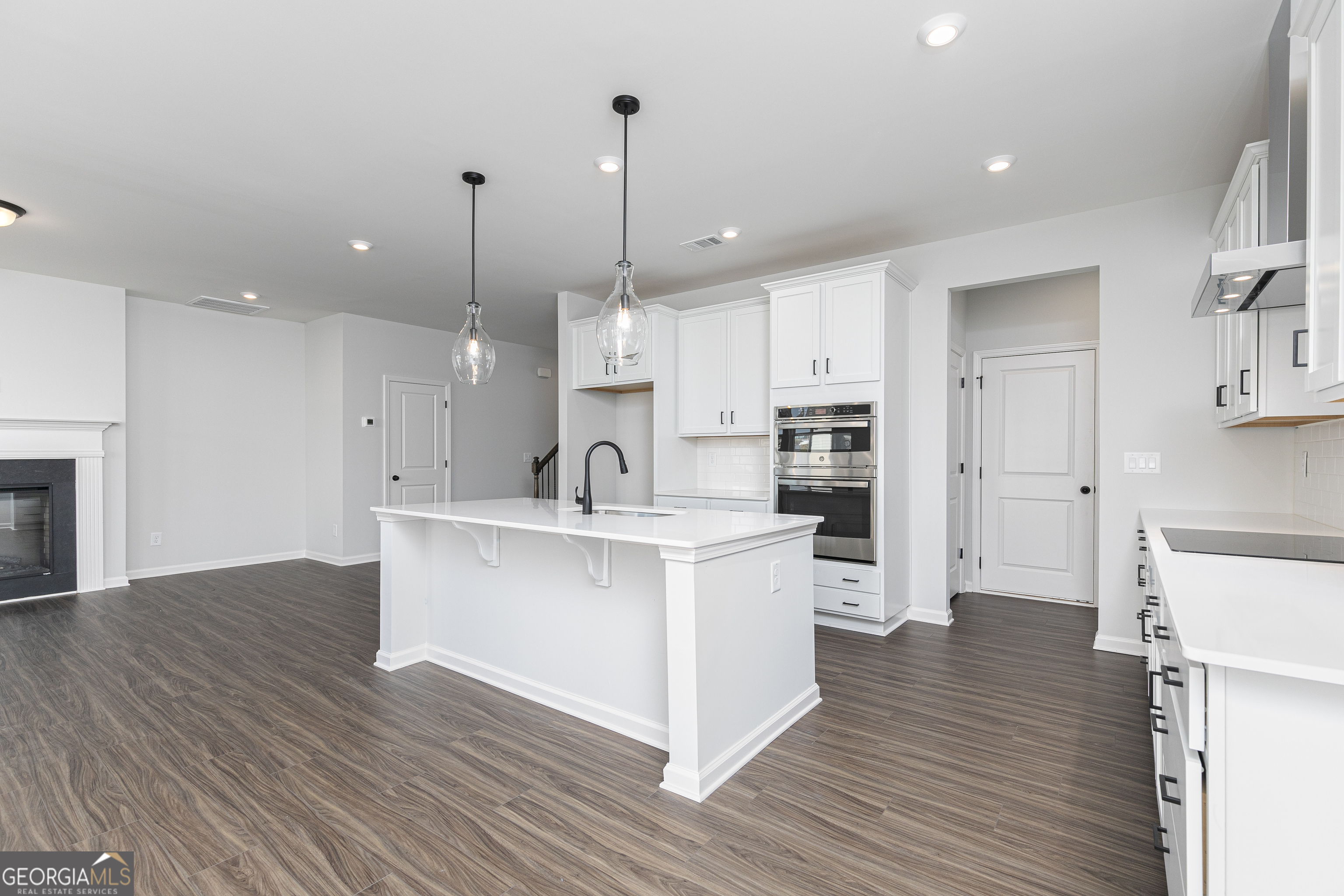 River Oaks - Residential