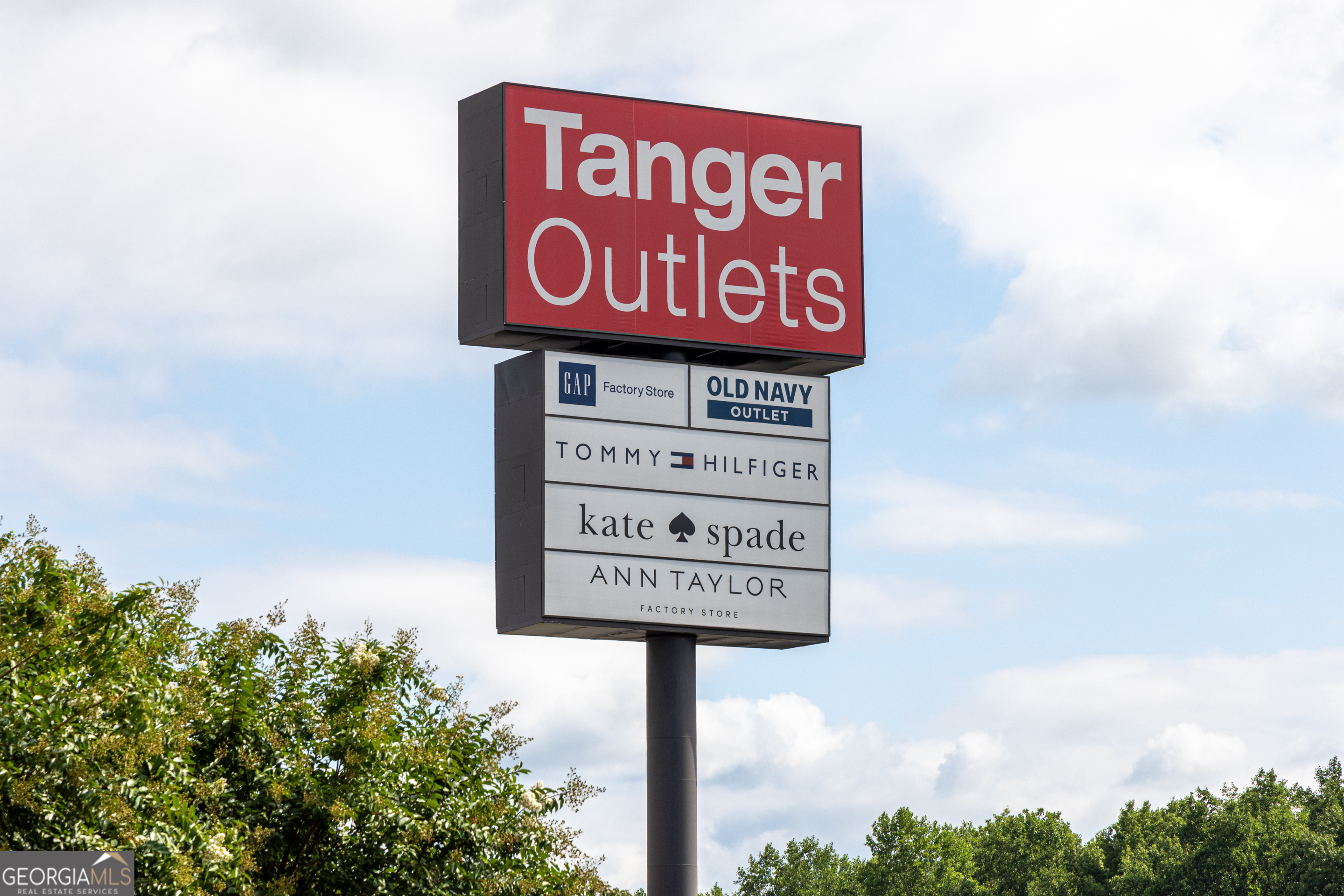 River Oaks - Residential