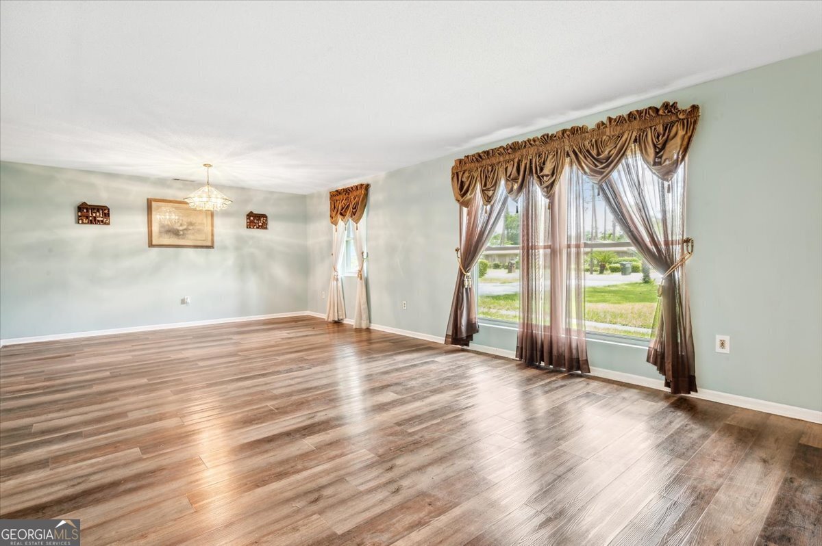 107 Pine Grove DR