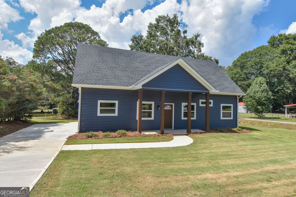 Photo of 164 Johnson Street, Barnesville, GA 30204 (MLS # 10872273)