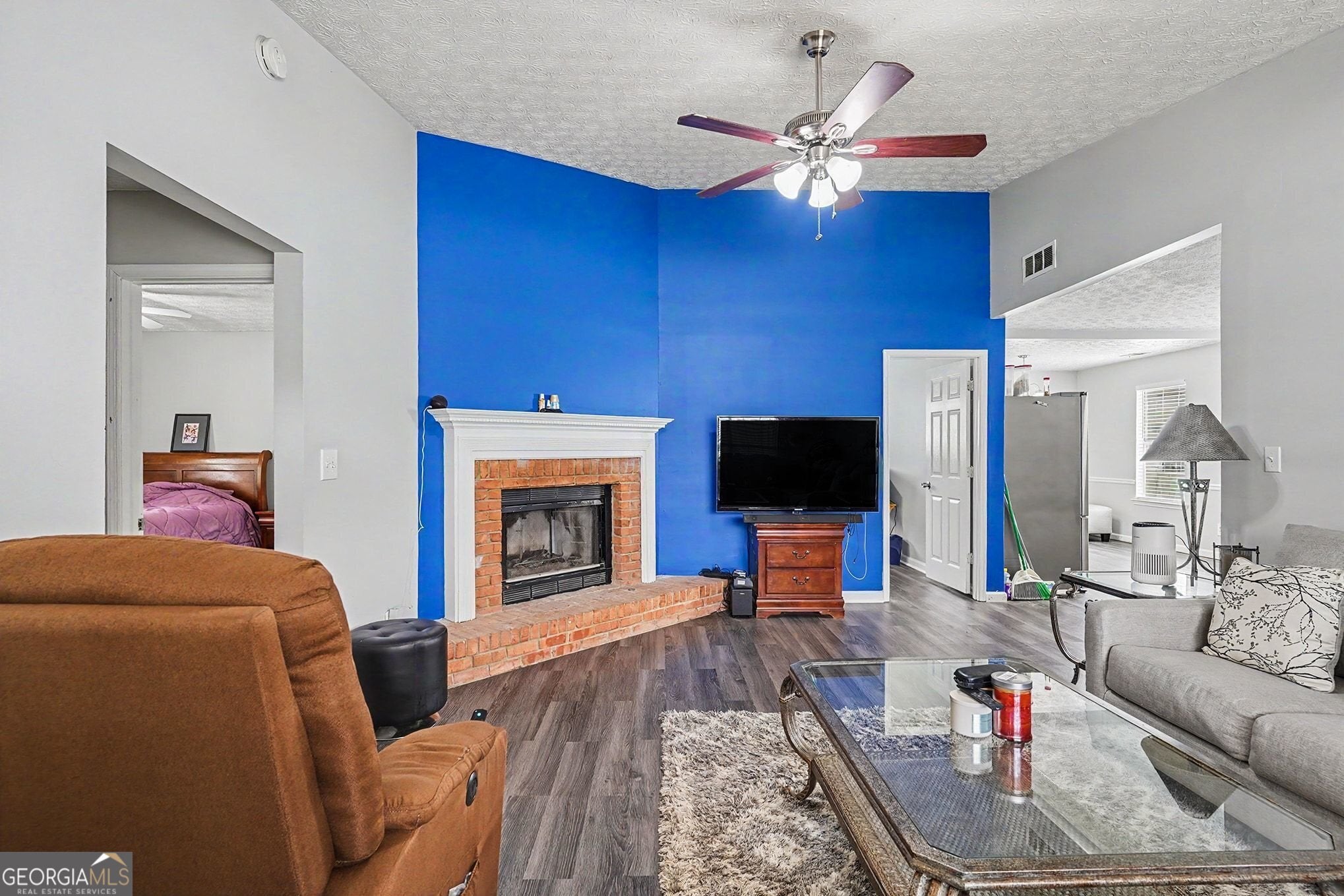 2750 Mill Lake WAY