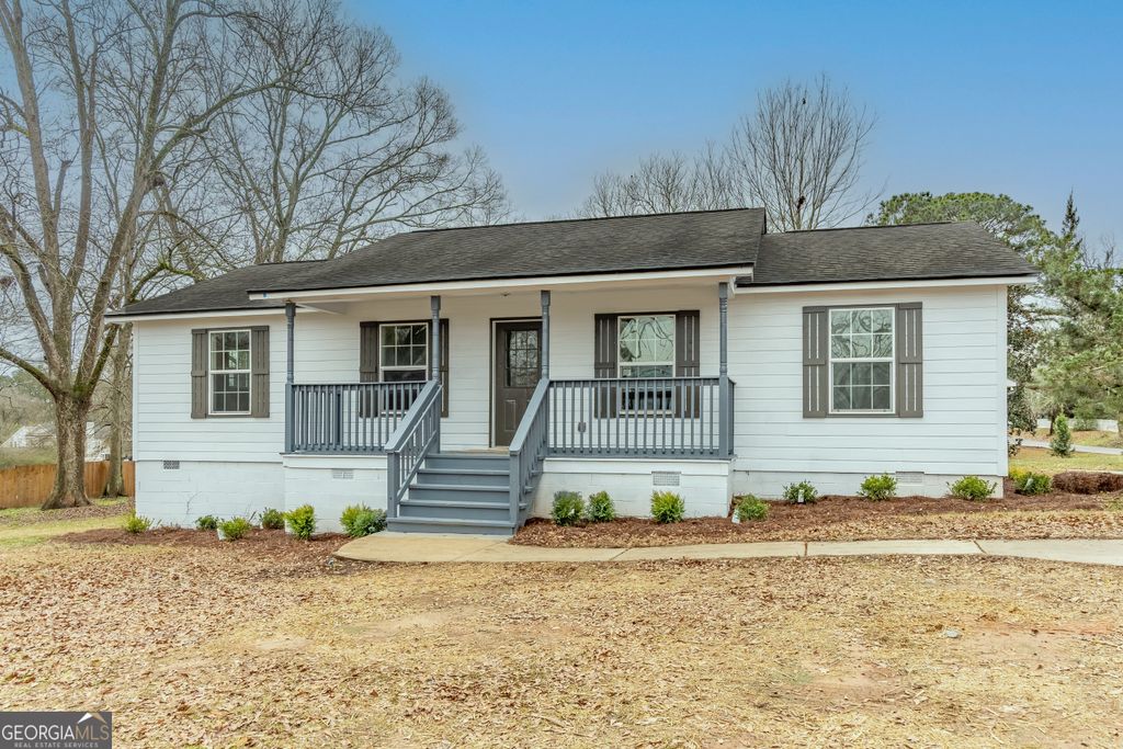 Photo of 37 Coweta Street, Senoia, GA 30276 (MLS # 10680874)